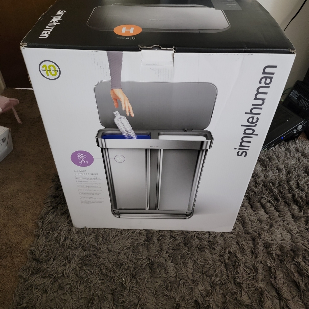 Simple Human duel compartment garbage can NWT